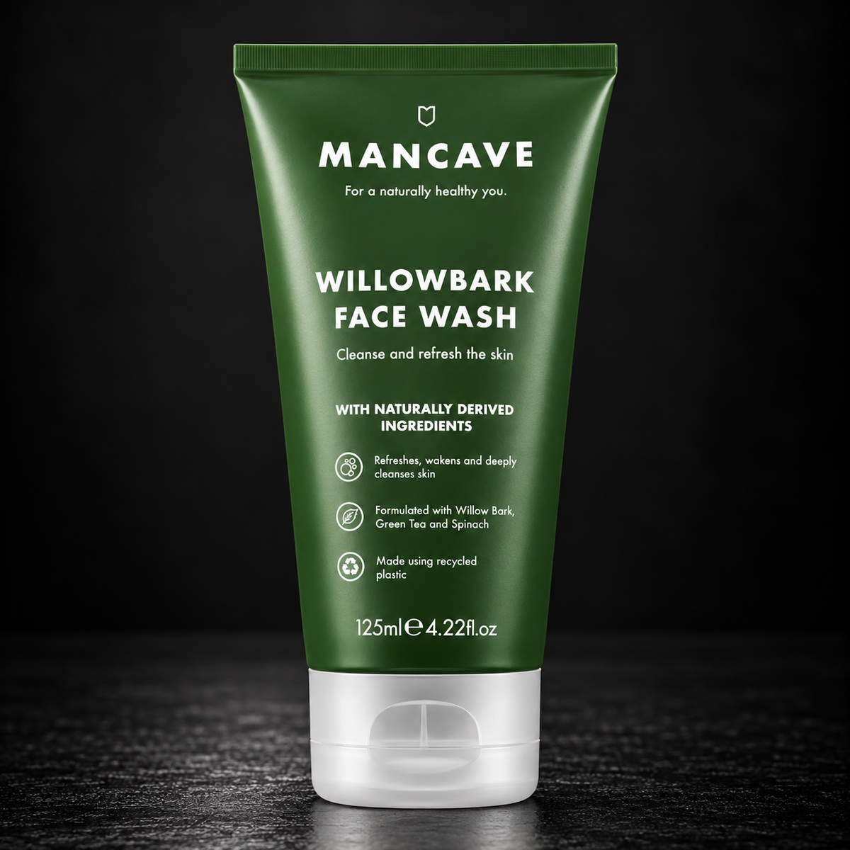 ManCave Willowbark Face Wash 125 ml på mørk bakgrunn